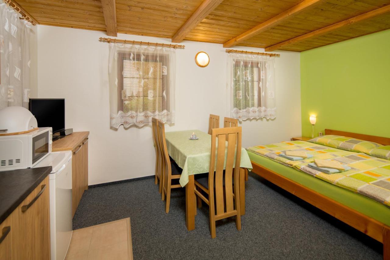 Ada Apartments Tarnóc Kültér fotó